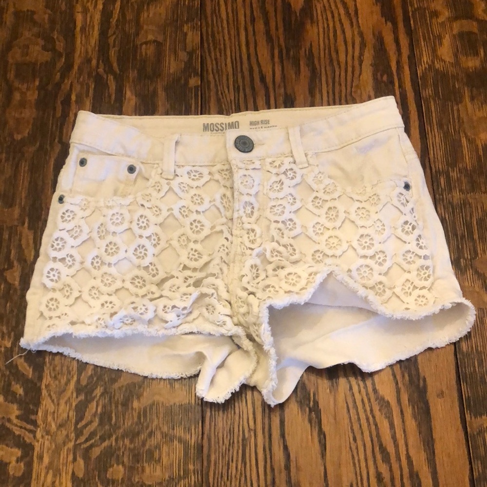 White/cream Target shorts